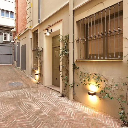 Apartment Nextdoor Gaudi *