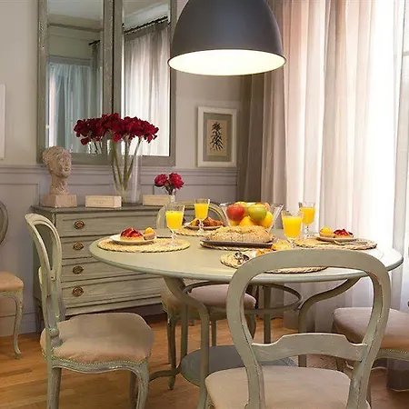 Apartment Nextdoor Gaudi *