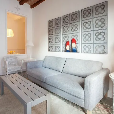 Apartment Nextdoor Gaudi